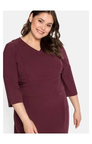 Solidi Sheego suknelė su figūrą formuojančiu apatiniu