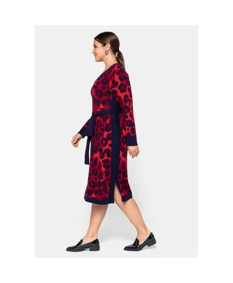 Šilta megzta Sheego suknelė