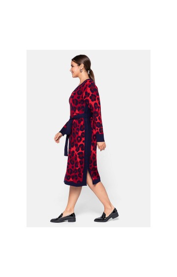 Šilta megzta Sheego suknelė