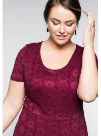 Sheego nėrinių suknelė su figūrą formuojančiu apatiniu